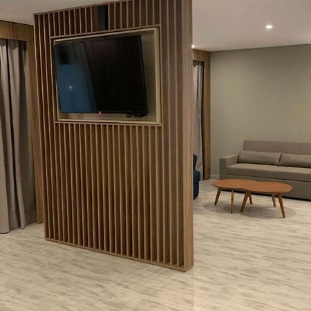 Tryp By Wyndham Asuncion Hotel Екстериор снимка