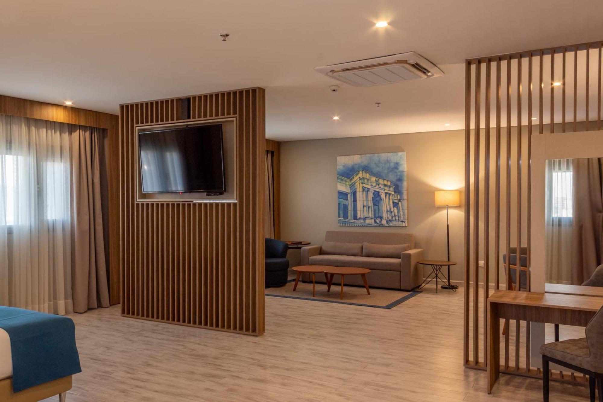 Tryp By Wyndham Asuncion Hotel Екстериор снимка