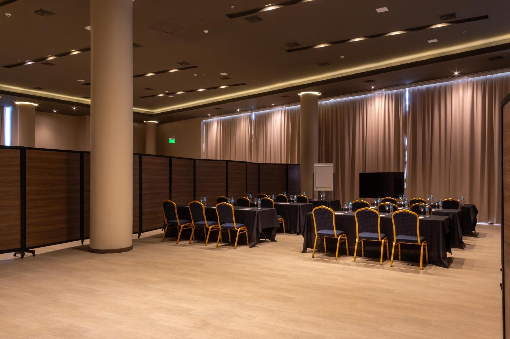 Tryp By Wyndham Asuncion Hotel Екстериор снимка