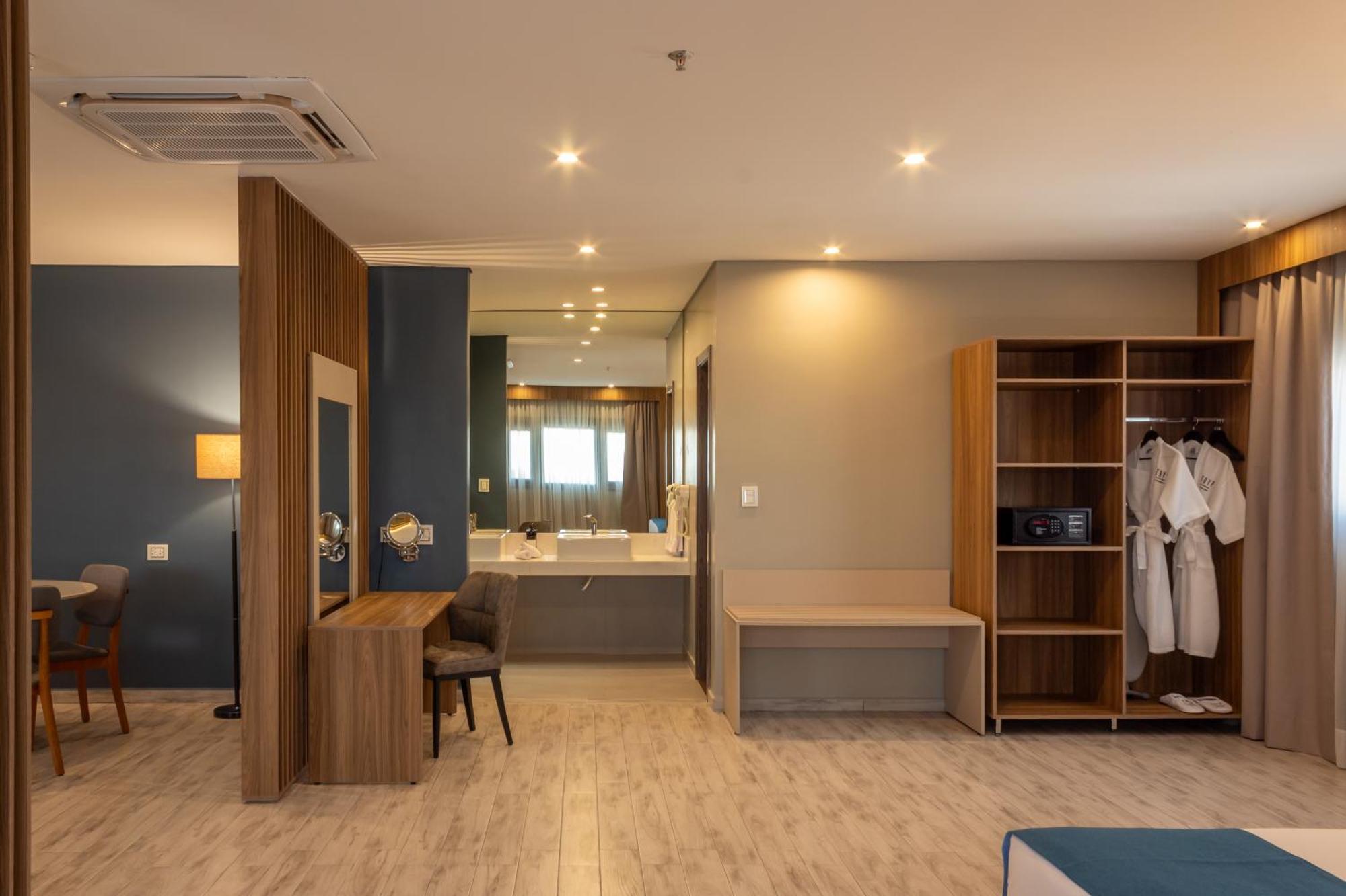 Tryp By Wyndham Asuncion Hotel Екстериор снимка