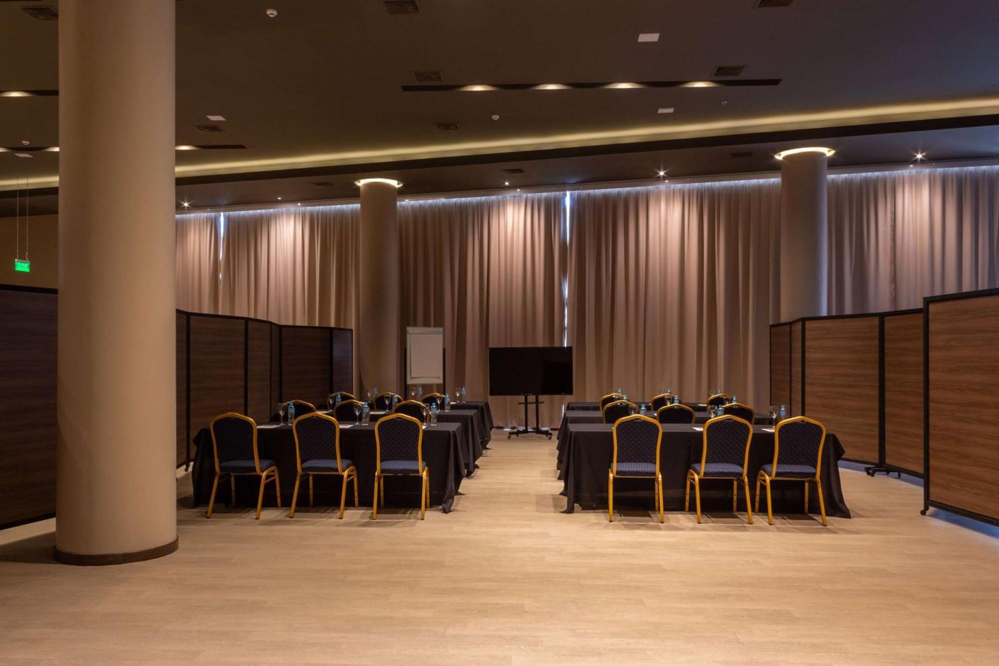 Tryp By Wyndham Asuncion Hotel Екстериор снимка