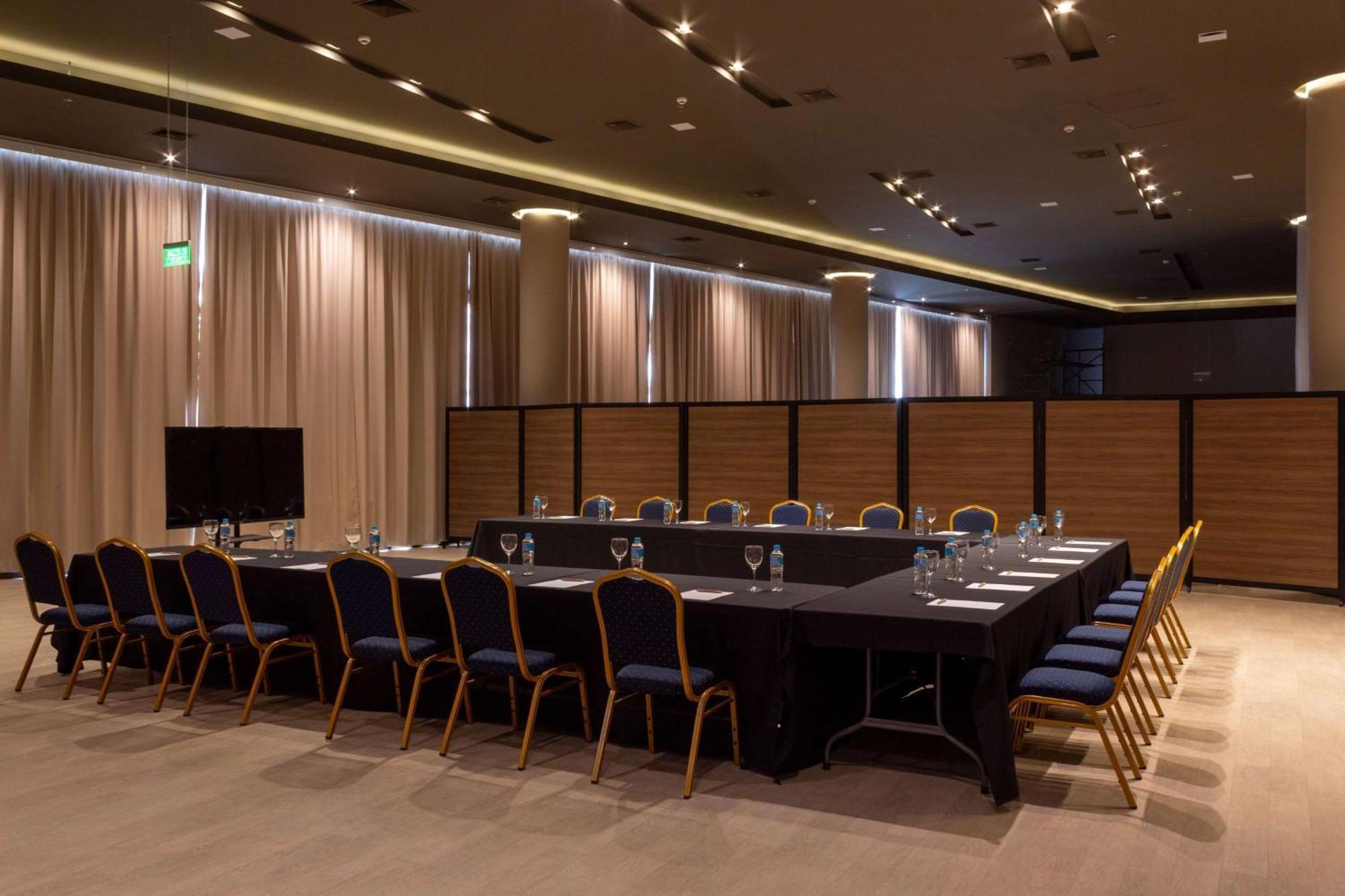 Tryp By Wyndham Asuncion Hotel Екстериор снимка